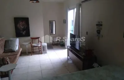 Casa com 3 quartos à venda na rua samuel das neves, pechincha, rio de janeiro, 357 m2 por r$ 1.300.000