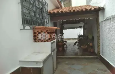 Casa com 2 quartos à venda na rua arcozelo, vila valqueire, rio de janeiro, 160 m2 por r$ 890.000