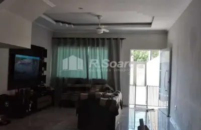 Casa em condomínio fechado com 2 quartos à venda na avenida carlos pontes, jardim sulacap, rio de janeiro, 150 m2 por r$ 410.000