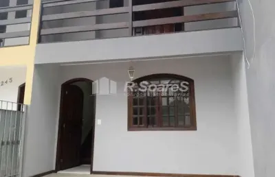 Casa com 2 quartos à venda na rua eduardo mendes gonçalves, jardim sulacap, rio de janeiro, 70 m2 por r$ 390.000
