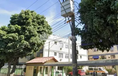 Apartamento com 2 quartos à venda na rua zagreb, bangu, rio de janeiro, 44 m2 por r$ 160.000