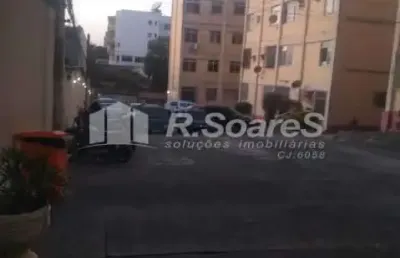Apartamento com 2 quartos à venda na rua evaristo de morais, vila valqueire, rio de janeiro, 48 m2 por r$ 205.000