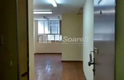Sala comercial com 1 sala à venda na avenida churchill, centro, rio de janeiro, 49 m2 por r$ 150.000