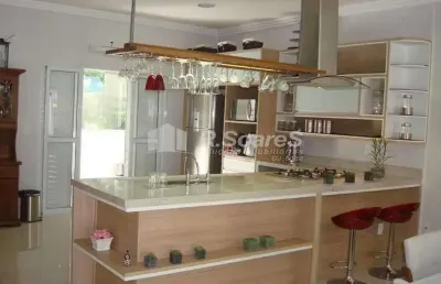 Casa em condomínio fechado com 4 quartos à venda na estrada do sacarrão, vargem grande, rio de janeiro, 390 m2 por r$ 1.380.000