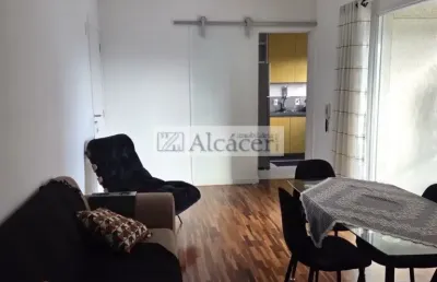 Excelente apartamento todo mobiliado no centro/batel.