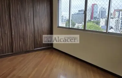 Ótimo apto semimobiliado em excelente localização no juvevê. - curitiba pr