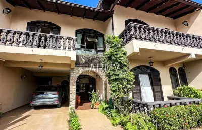 Casa com 4 quartos à venda na rua dos expedicionários, 765, estradinha, paranaguá, 186 m2 por r$ 1.200.000