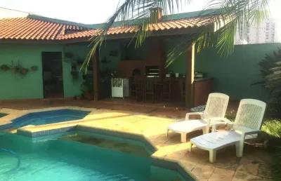 Imperdível casa à venda na vila galvão, guarulhos-sp: 3 quartos, 3 suítes, 5 banheiros, 5 vagas e 500m². agende sua visita agora!