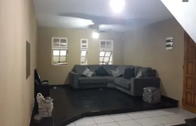 Casa com 5 quartos à venda no tremembé, são paulo  por r$ 640.000