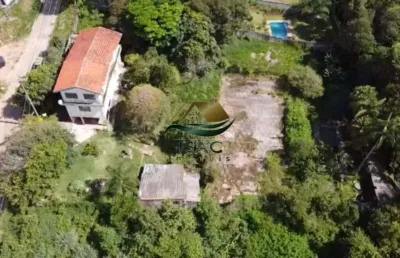 Oportunidade! terreno de 1.895,5mtrs² com 02 lotes e um sobrado á venda!!