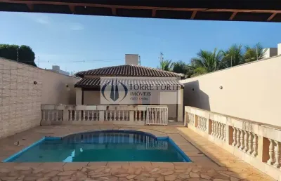 Casa terrea com 3 dormitórios 1 suite 6 vagas com piscina
