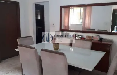 Casa 3 dormitórios 2 banheiros 2 vagas na vila antonieta