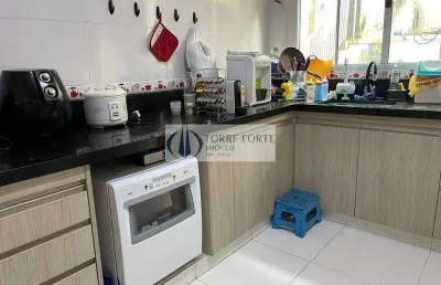 Sobrado com 3 dormitórios sendo 1 suíte , 2 vagas , bairro jabaquara