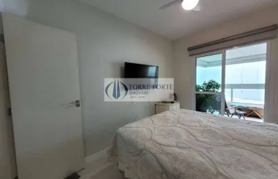 Maravilhoso apartamento 3 dormitórios, 1 suíte, 2 vagas frente para o mar