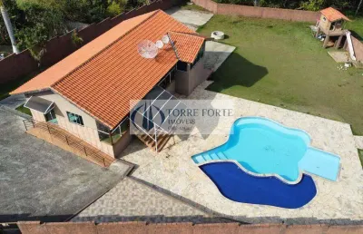 Chácara em condomínio fechado, mobiliada, 3 quartos, em porangaba