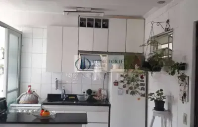 Apartamento com 2 dormitorios 1 vaga de garagem na aricanduva .