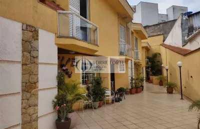 Sobrado em condominio com 3 dormitórios, 1 suite, 3 vagas na vila bertioga