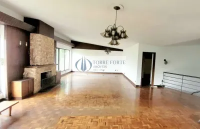 Linda casa com 7 dormitórios, varanda e 4 vagas em sumaré