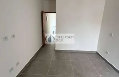 Linda casa com 3 dormitórios, sacada e 2 vagas na vila guilherme