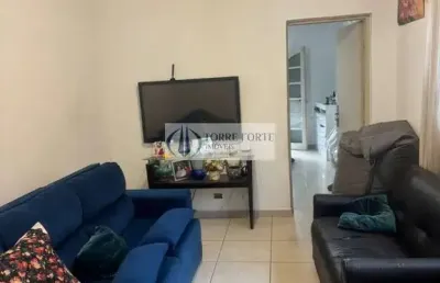 Linda casa com 2 dormitórios e 1 vaga na parada inglesa