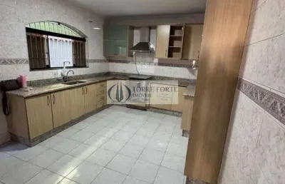 Lindo sobrado com 3 quartos 3 vagas , churrasquiera no jardim santa adelia.