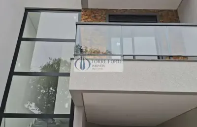 Maravilhoso sobrado 3 dormitórios ,3 suítes, 3 vagas com piscina