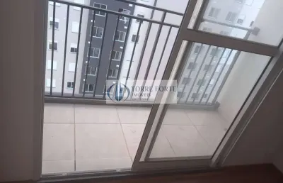 Apartamento 2 dormitórios com varanda  no belenzinho