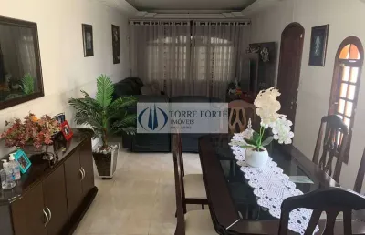Lindo sobrado com 3 dormitórios 1 suite e 2 vagas na vila formosa
