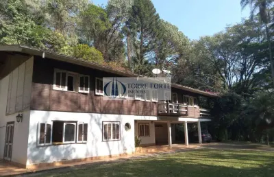 Lindo sitio com churrasqueira , piscina em campo limpo paulista.