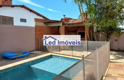 Sobrado com 4 quartos, alphaville, santana de parnaíba - r$ 2.5 mi, cod: 2661