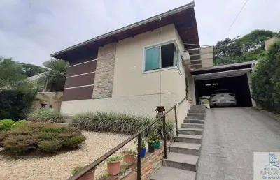 Vendo casa com piscina bairro santa catarina em joinville sc