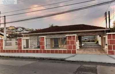 Casa com 4 quartos à venda no Floresta, Joinville 