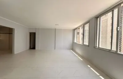 Apartamento com 3 quartos à venda na Rua São Carlos do Pinhal, Bela Vista, São Paulo