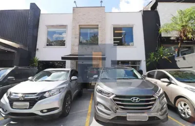 Casa comercial à venda na R. Armando A. Penteado, Higienópolis, São Paulo