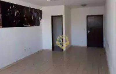 Sala comercial no centro de curitiba - venda por r$ 250.000 ou aluguel por r$ 1.650/mês - centro - curitiba/pr – excelente oportunidade!