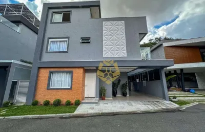 Casa no bairro cabral em condominio fechado com 3 quartos à venda, 215 m²