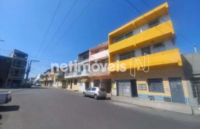 Ponto comercial com 5 salas para alugar na Rua Lopes Trovão, 65, Massaranduba, Salvador