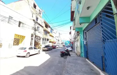 Ponto comercial com 1 sala para alugar na Rua Couceiros de Abreu, 23, Uruguai, Salvador