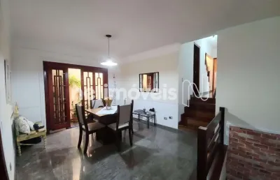 Casa com 3 quartos à venda na Rua Espanha, Vila Santa Maria, Americana