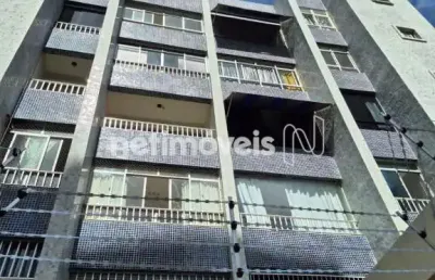 Apartamento com 3 quartos à venda na Rua Rio Grande do Sul, 176, Pituba, Salvador