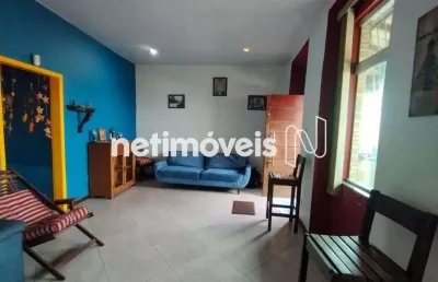 Casa com 3 quartos para alugar na Rua Benjamim de Souza, 91, São Tomé de Paripe, Salvador