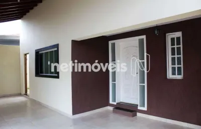 Casa comercial com 2 salas à venda na Rua Bolívia, Cechino, Americana