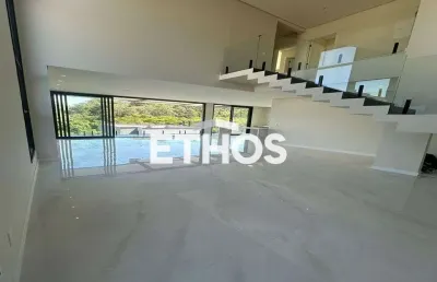 Casa de luxo a venda no loteamento residencial horto florestal em jundiai