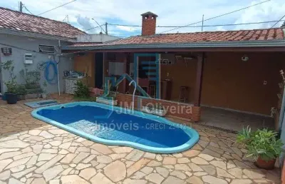 Casa com 3 quartos à venda no Jardim Shangri-lá, Itapetininga 