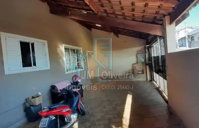 Casa com 2 quartos à venda na Vila Nastri, Itapetininga 