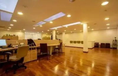 Casa comercial com 4 salas para alugar na rua frei galvão, 135, jardim paulistano, são paulo por r$ 37.009