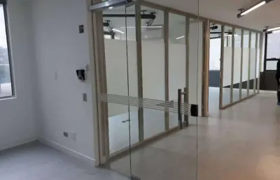 Sala comercial com 1 sala para alugar na rua beira rio, 57, parque novo santo amaro, são paulo por r$ 14.006