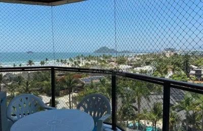 Apartamento pé na grama vista mar à venda em riviera de sáo lourenco