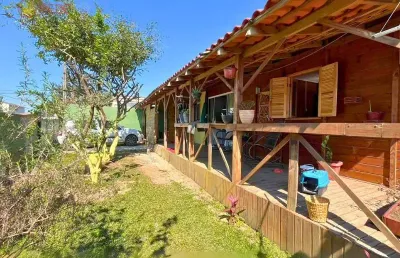 Casa de esquina no centro de navegantes, averbada - *aceita permuta*