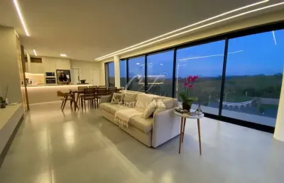 Casa a venda mobiliada-conforto do interior a 10 minutos da praia